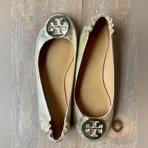 TORY BURCH Gold Metallic Minnie Travel Ballet